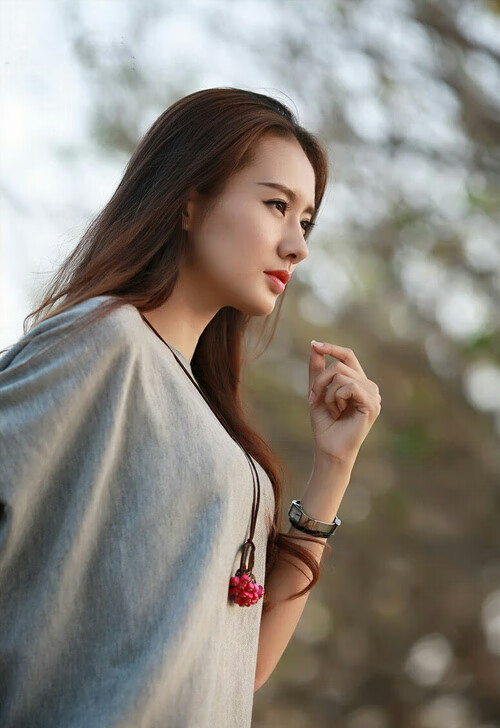 开云体育-球员在节奏变化中如何确保场上沟通顺畅，如何管理球员在比赛中的情绪